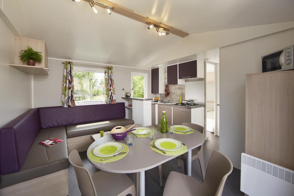 Camping La Sousta**** Remoulins Zewnętrze zdjęcie