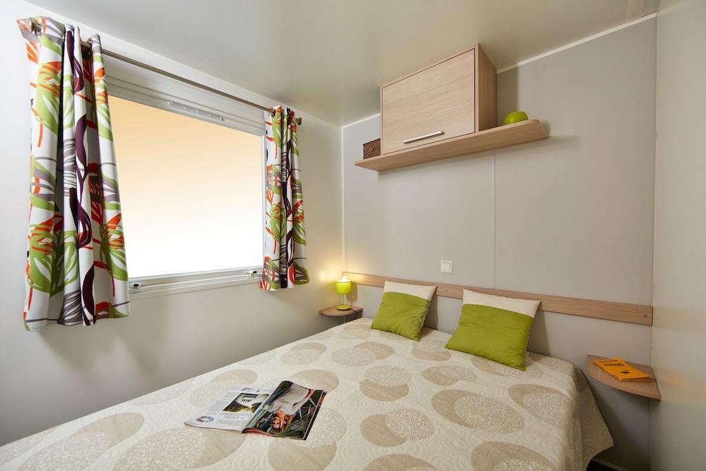 Camping La Sousta**** Remoulins Pokój zdjęcie