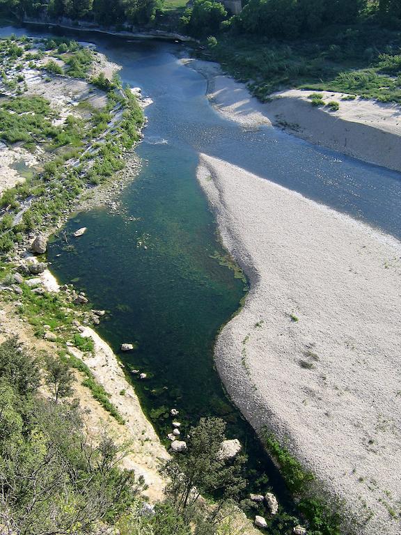 Camping La Sousta**** Remoulins Zewnętrze zdjęcie