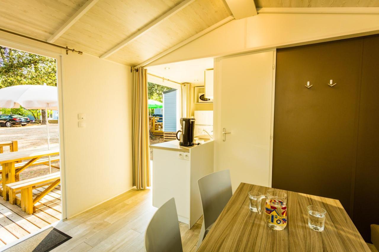 Camping La Sousta**** Remoulins Zewnętrze zdjęcie