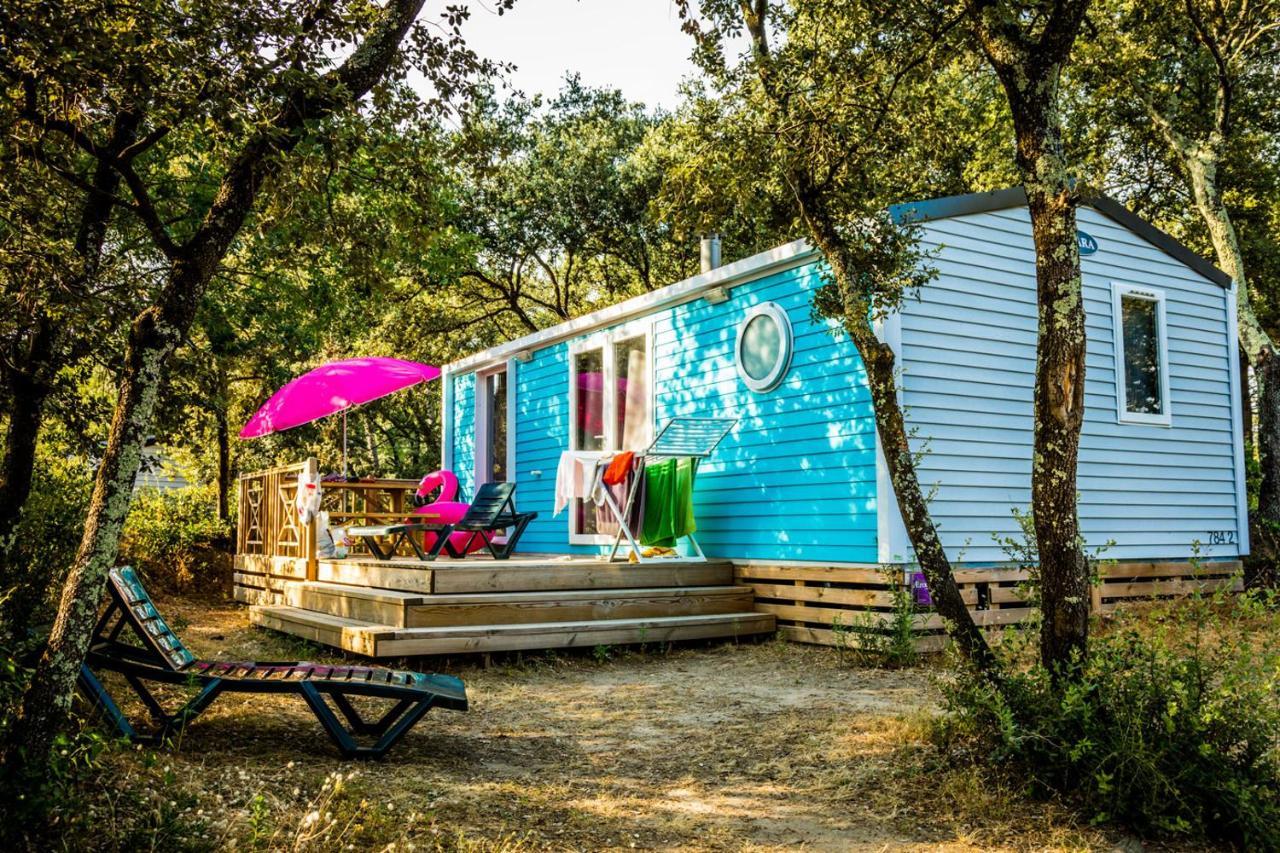 Camping La Sousta**** Remoulins Zewnętrze zdjęcie